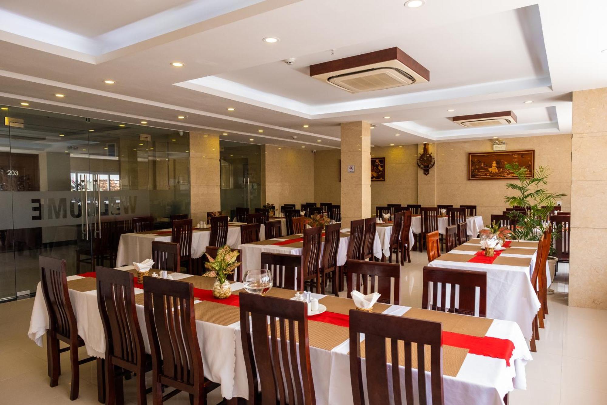 Gem Nha Trang Hotel מראה חיצוני תמונה